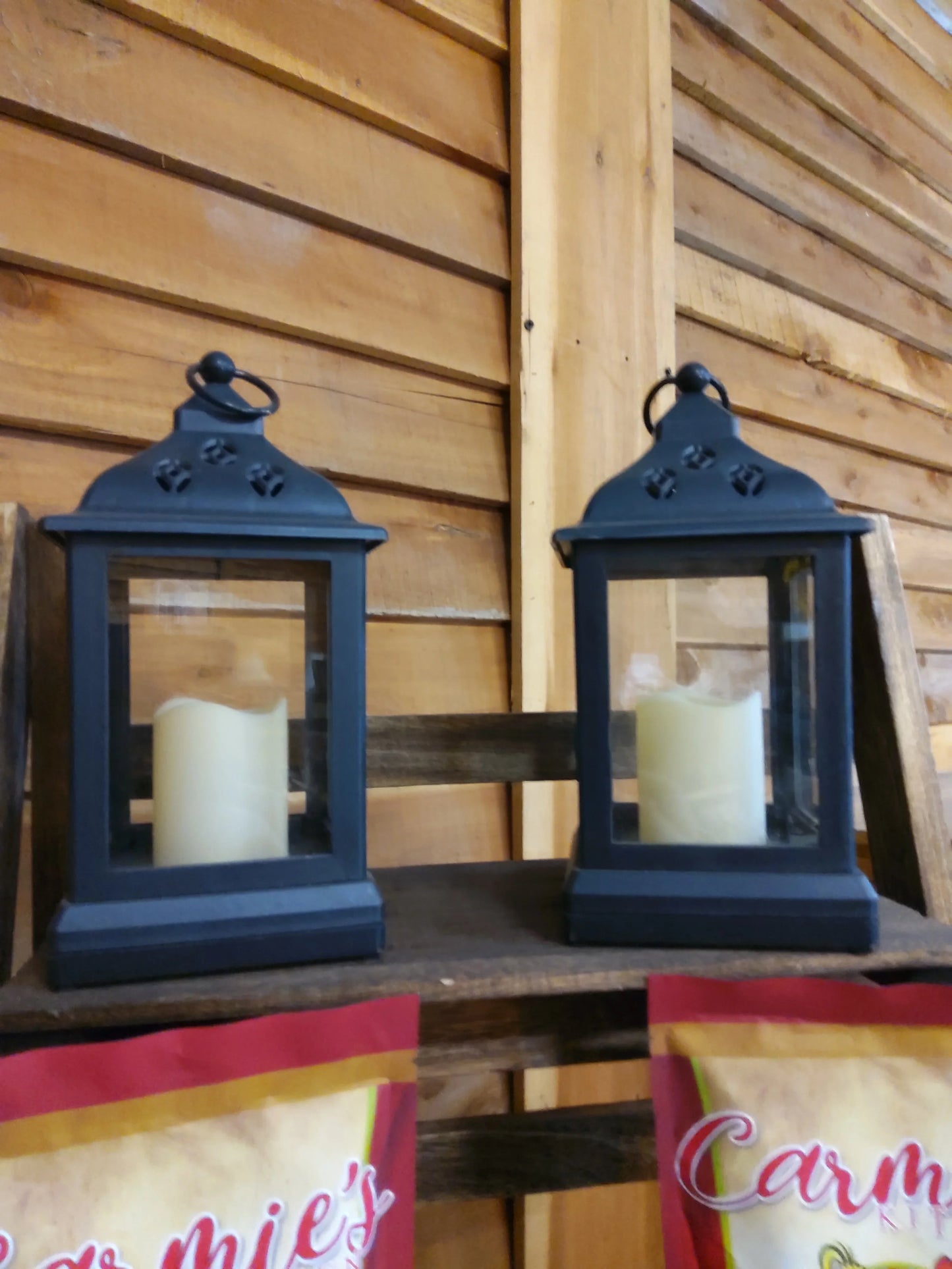 Black Lantern - Market Row