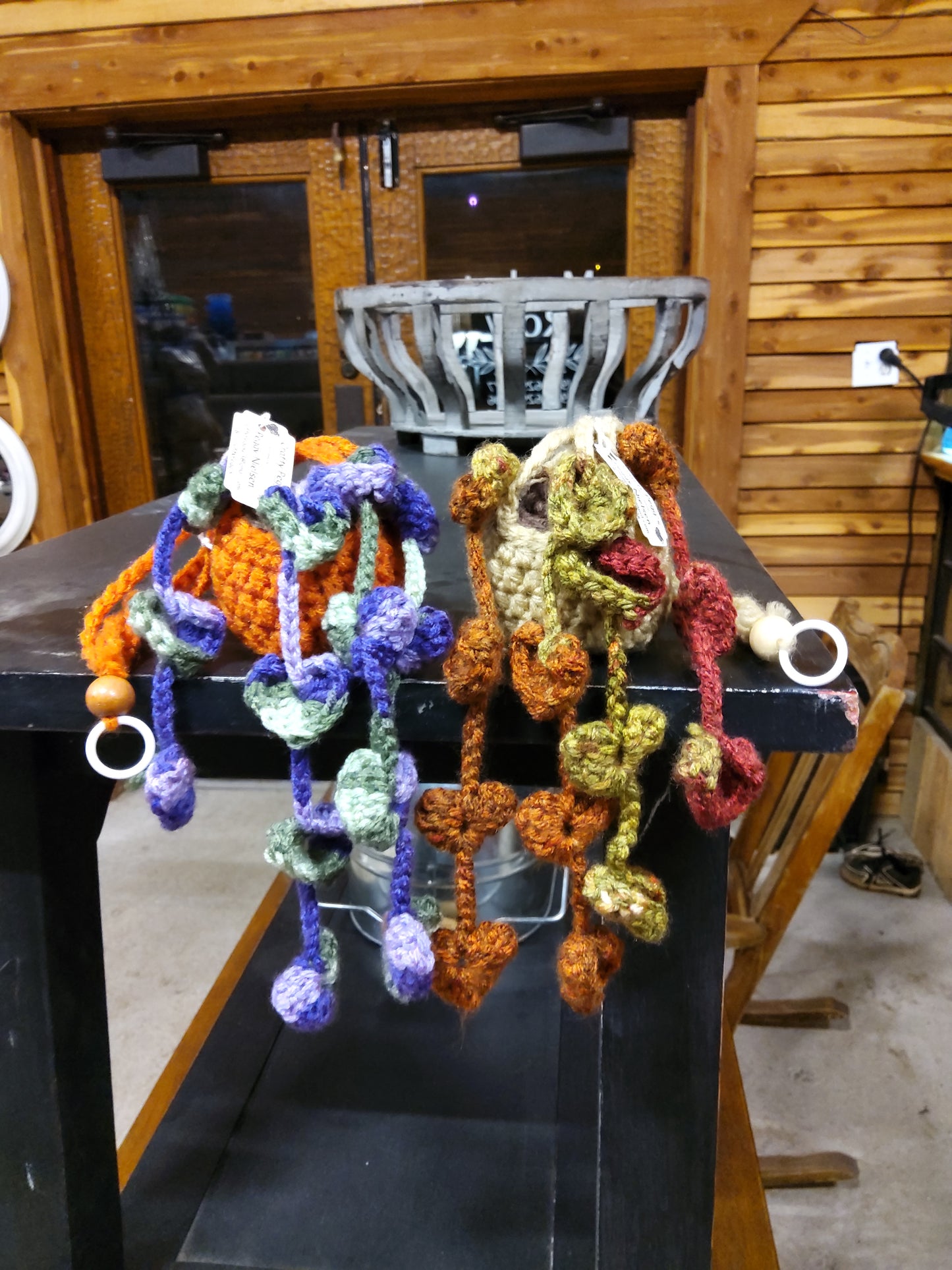 Crochet string of hearts - Market Row