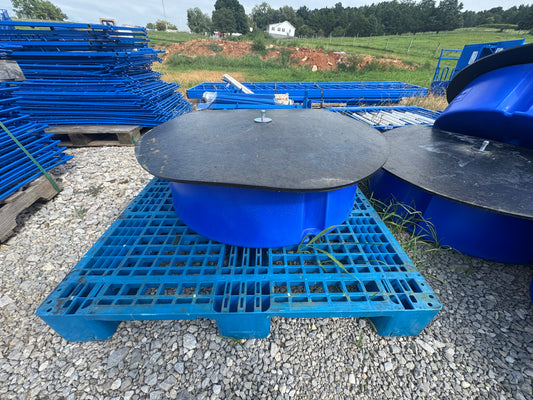 Mineral Feeder - Market Row