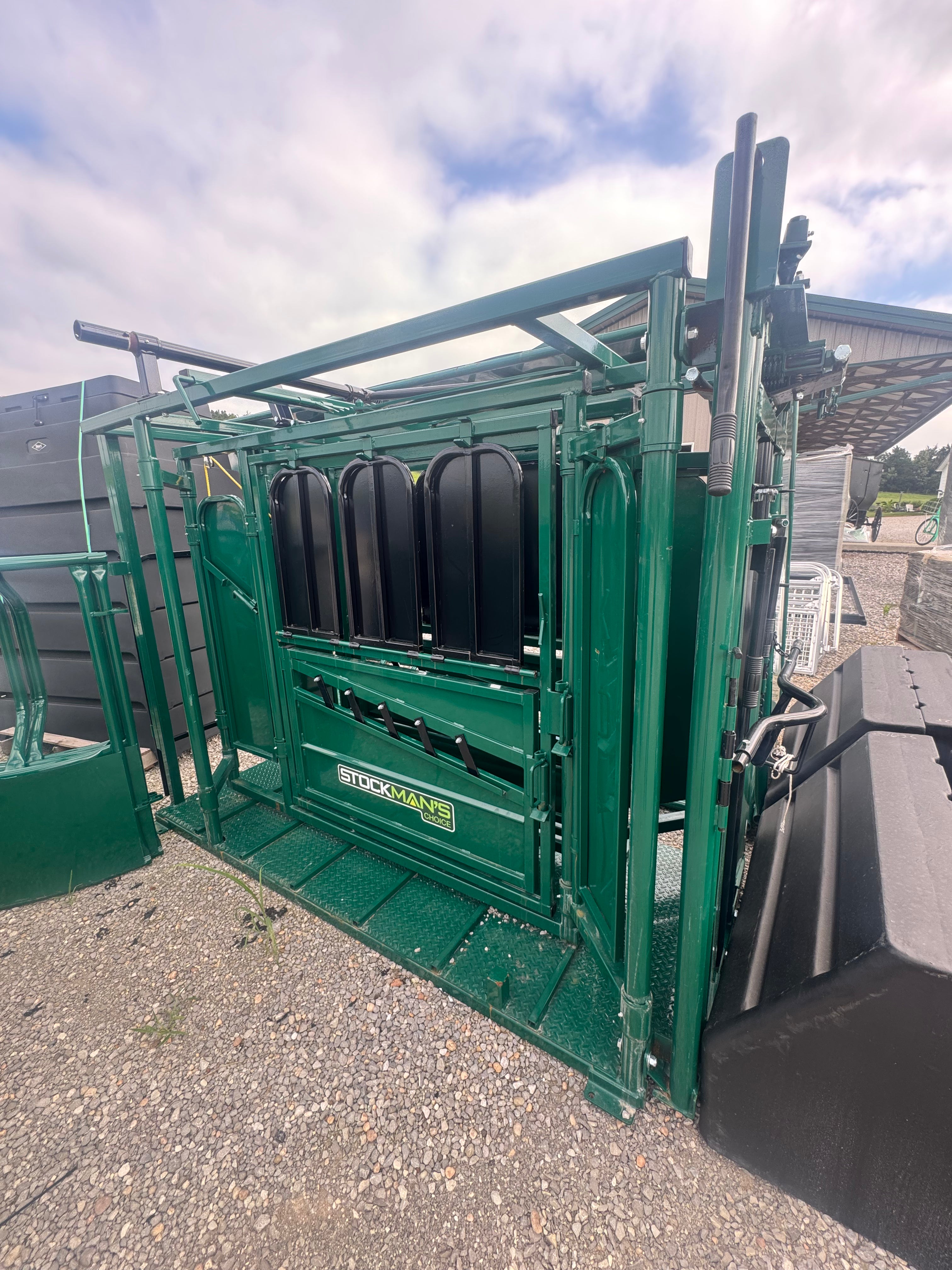 PAX Cattle Chute - Market Row