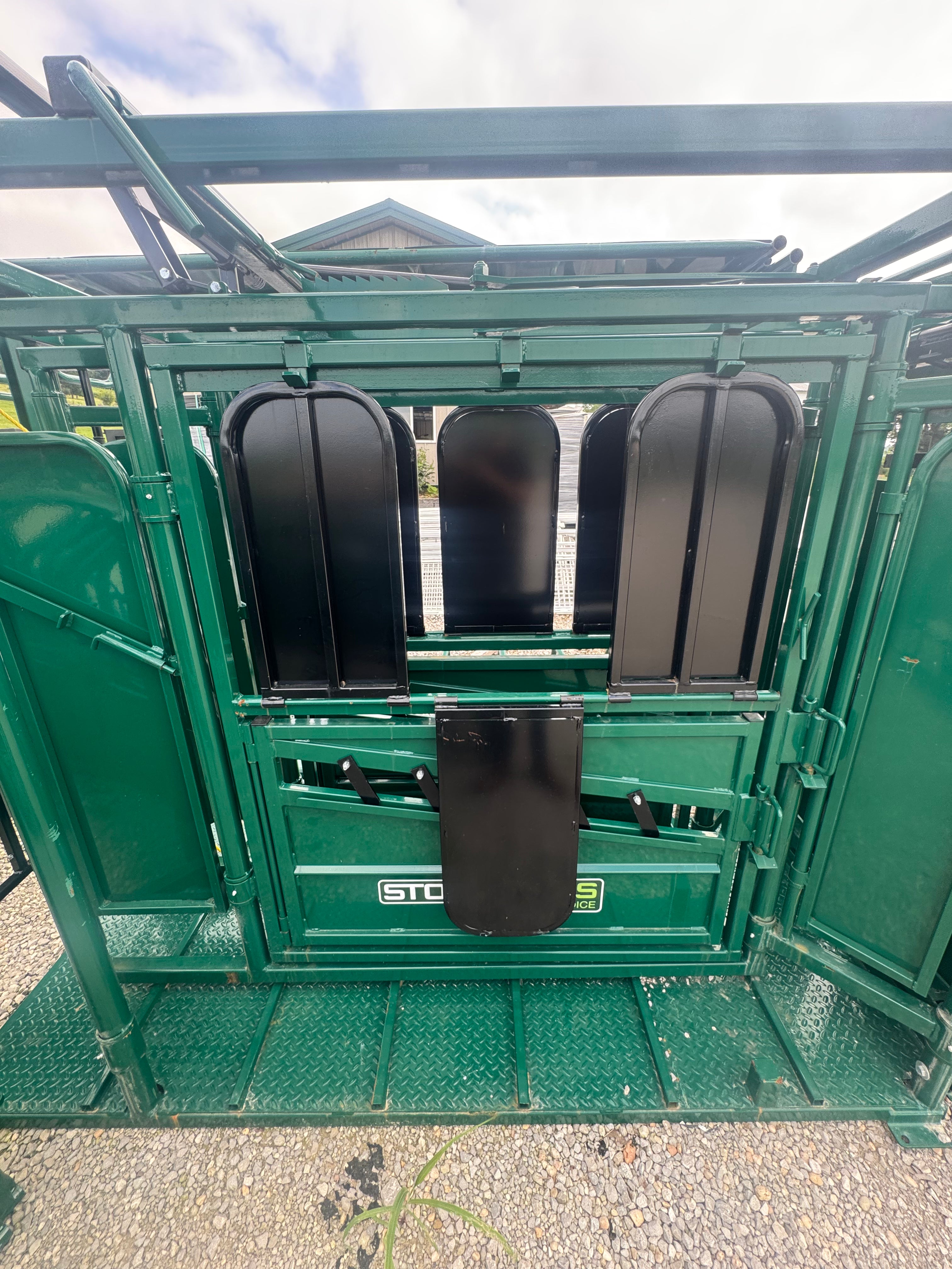 PAX Cattle Chute - Market Row