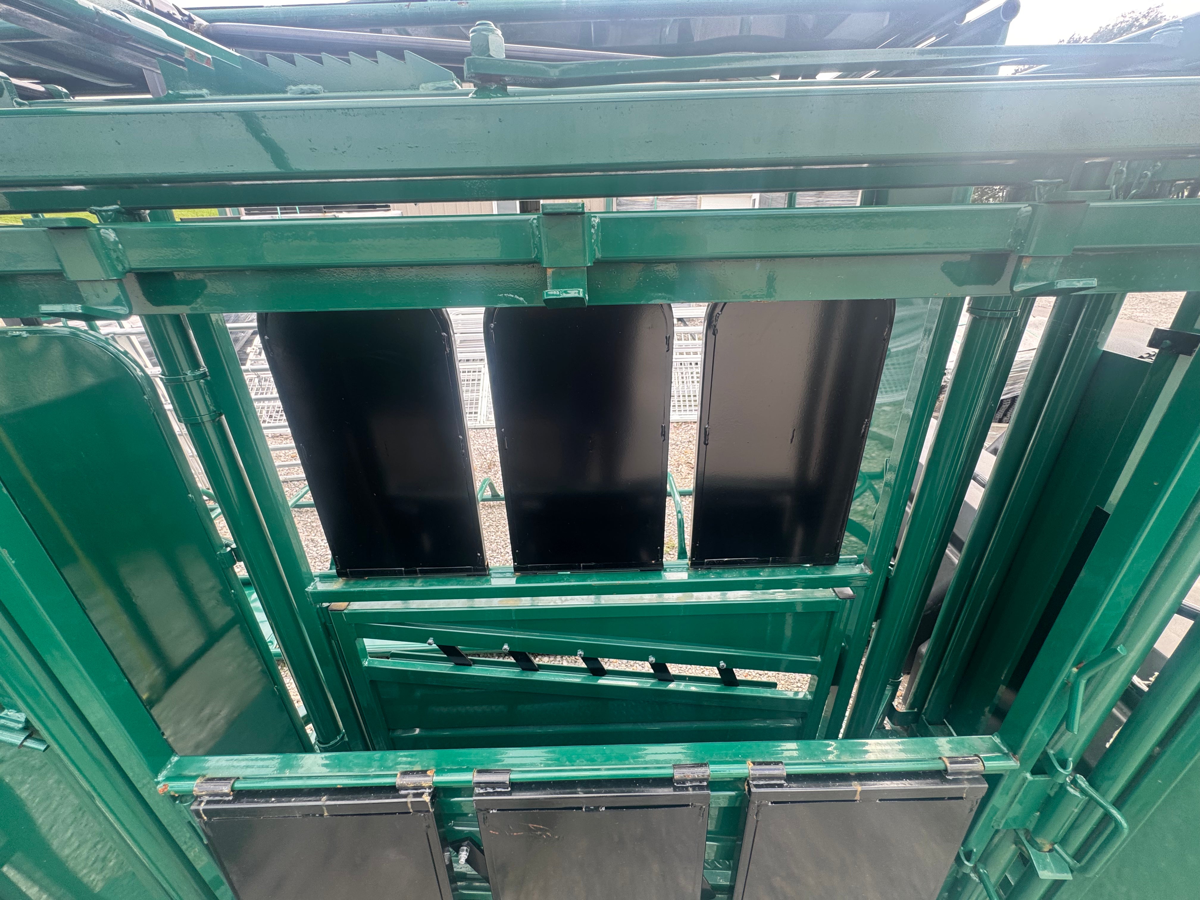 PAX Cattle Chute - Market Row