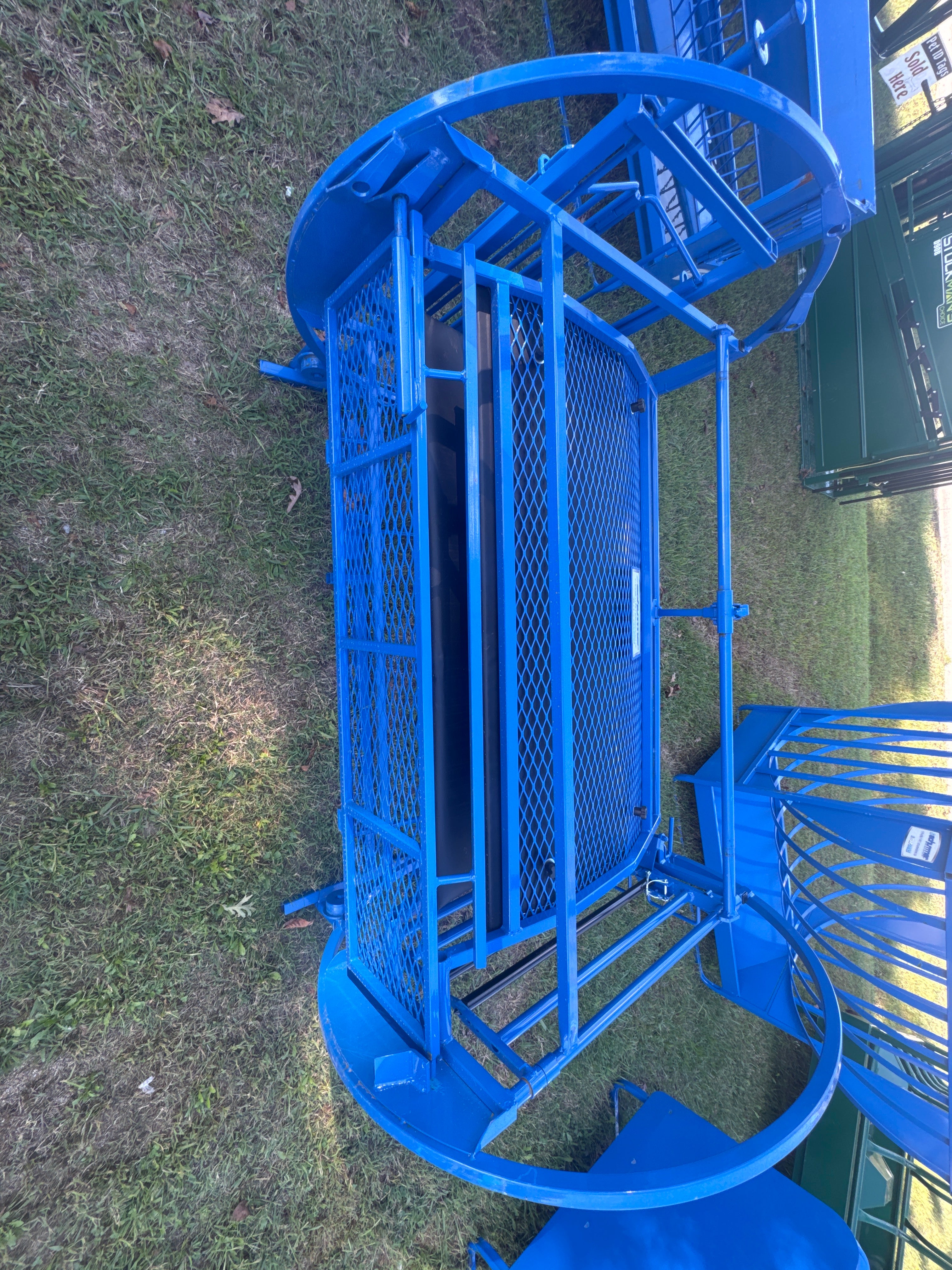 Deluxe Spin Trim - Market Row