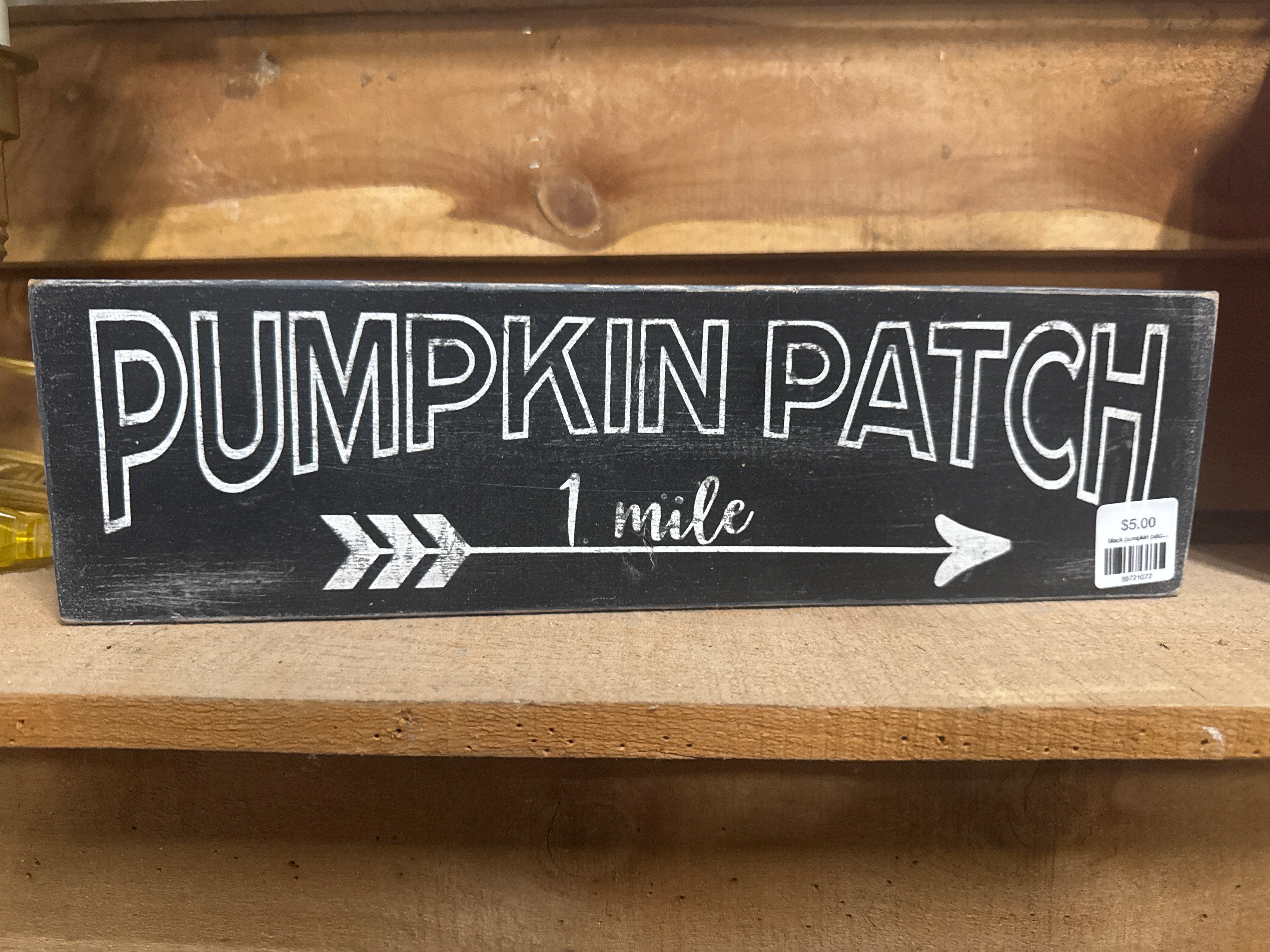 Pumpkin Patch Sign - Market Row