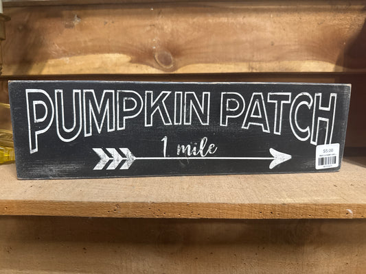 Pumpkin Patch Sign - Market Row