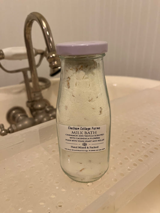 Milk Bath- Cinnamon and Vanilla scented - Market Row
