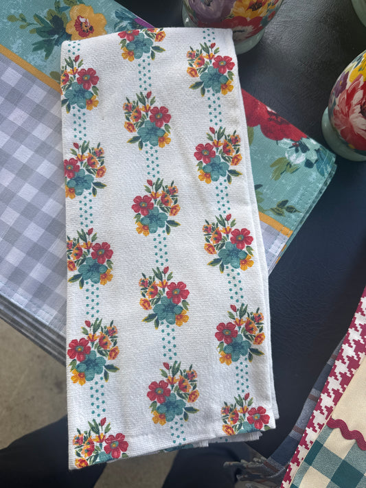 PW floral w/ dots dish towel - Market Row