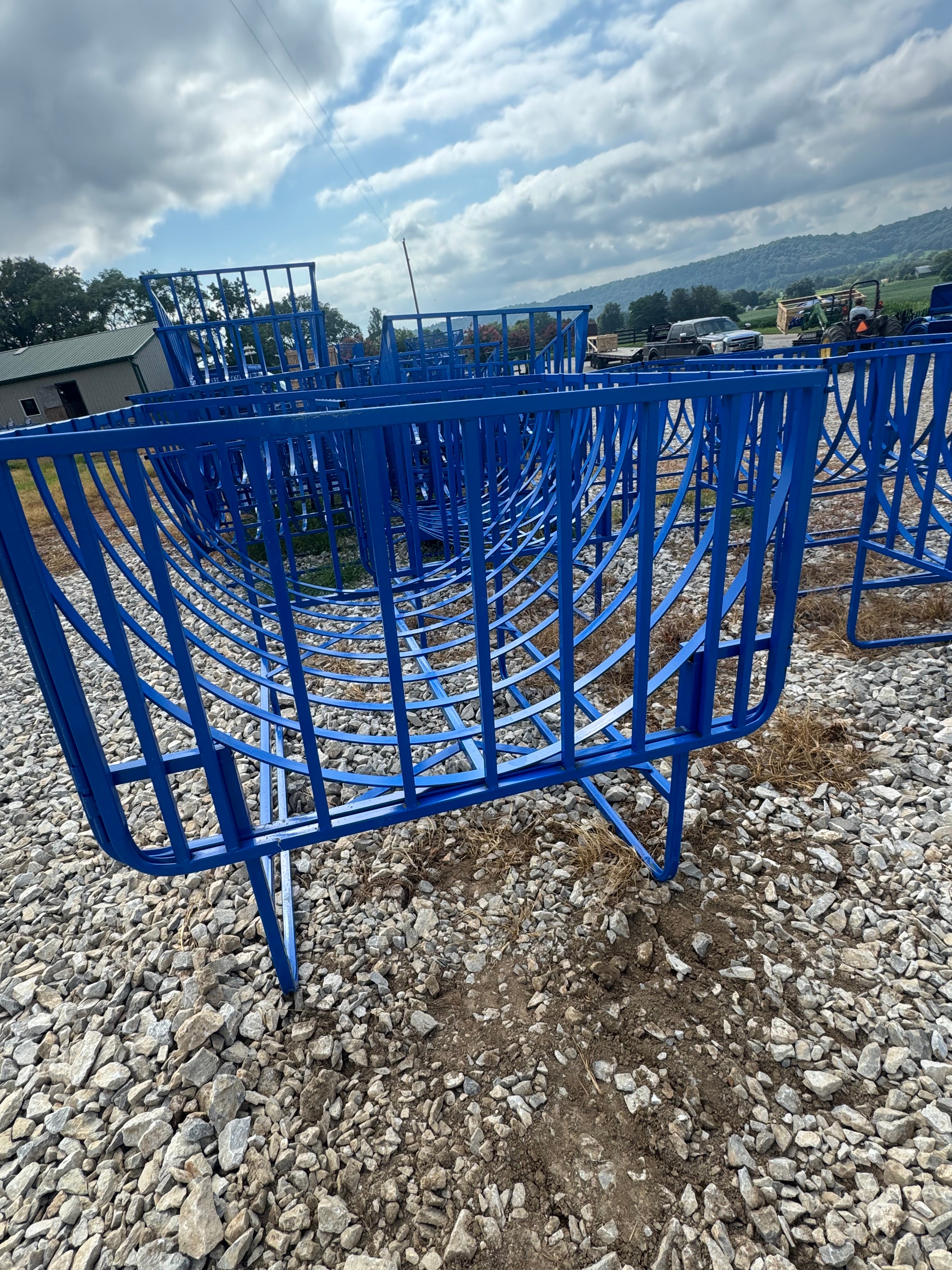 GOB Round Bale Feeder - Market Row