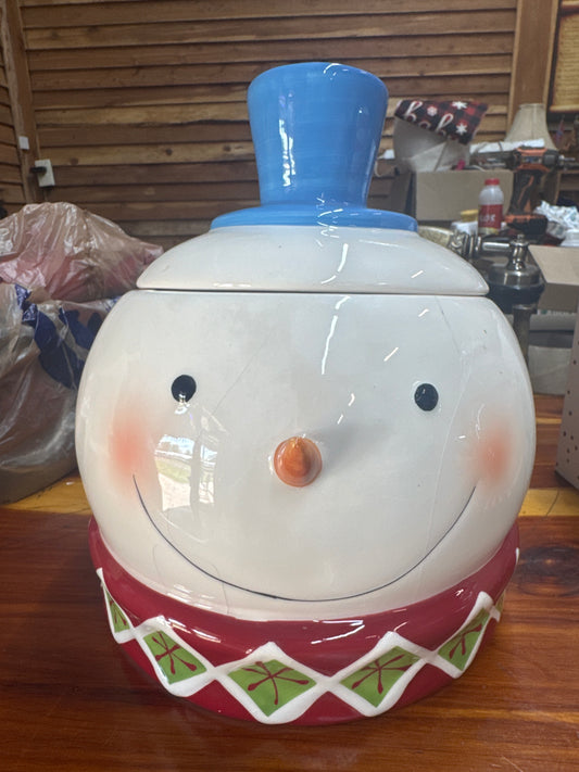 Snowball cookie jar w/ blue hat - Market Row