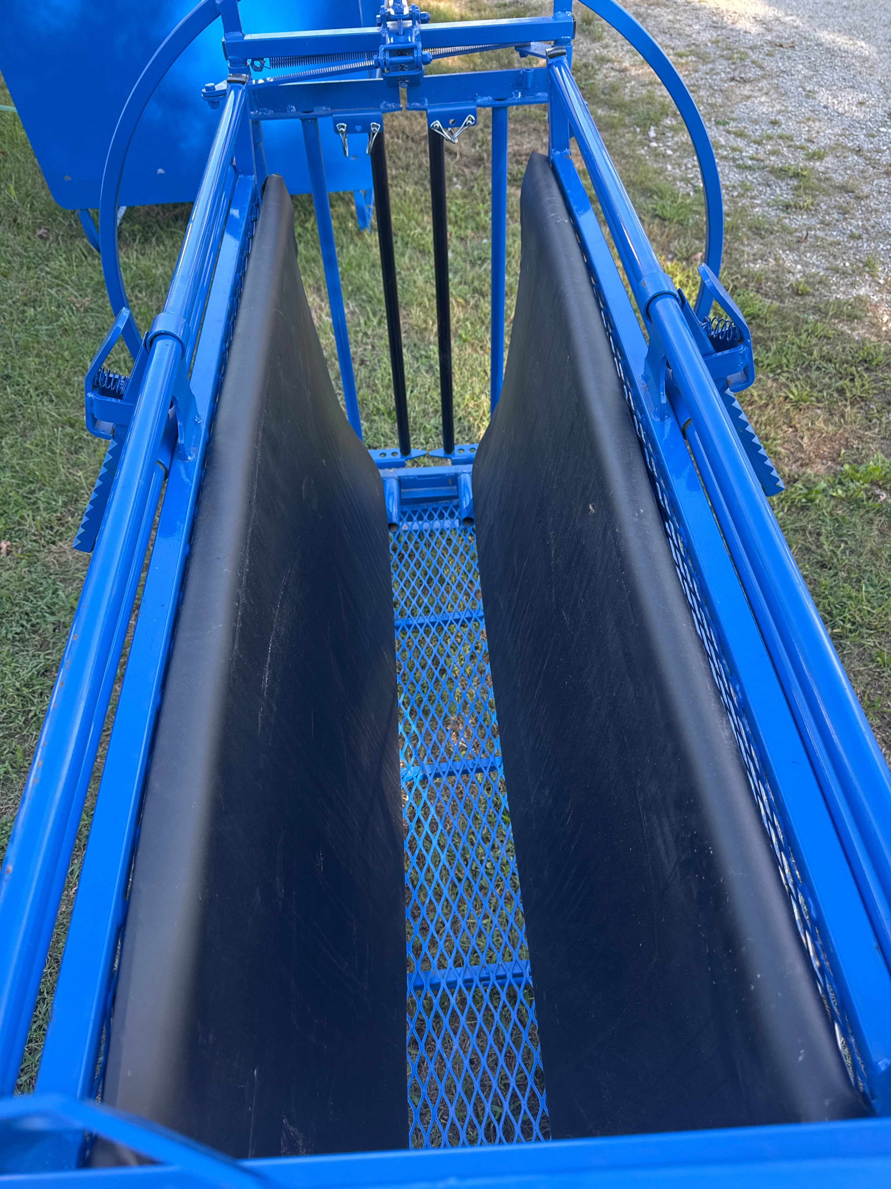 Deluxe Spin Trim - Market Row