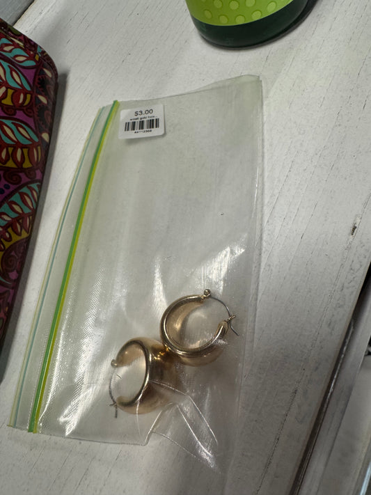 small gold hoop earrings - Market Row
