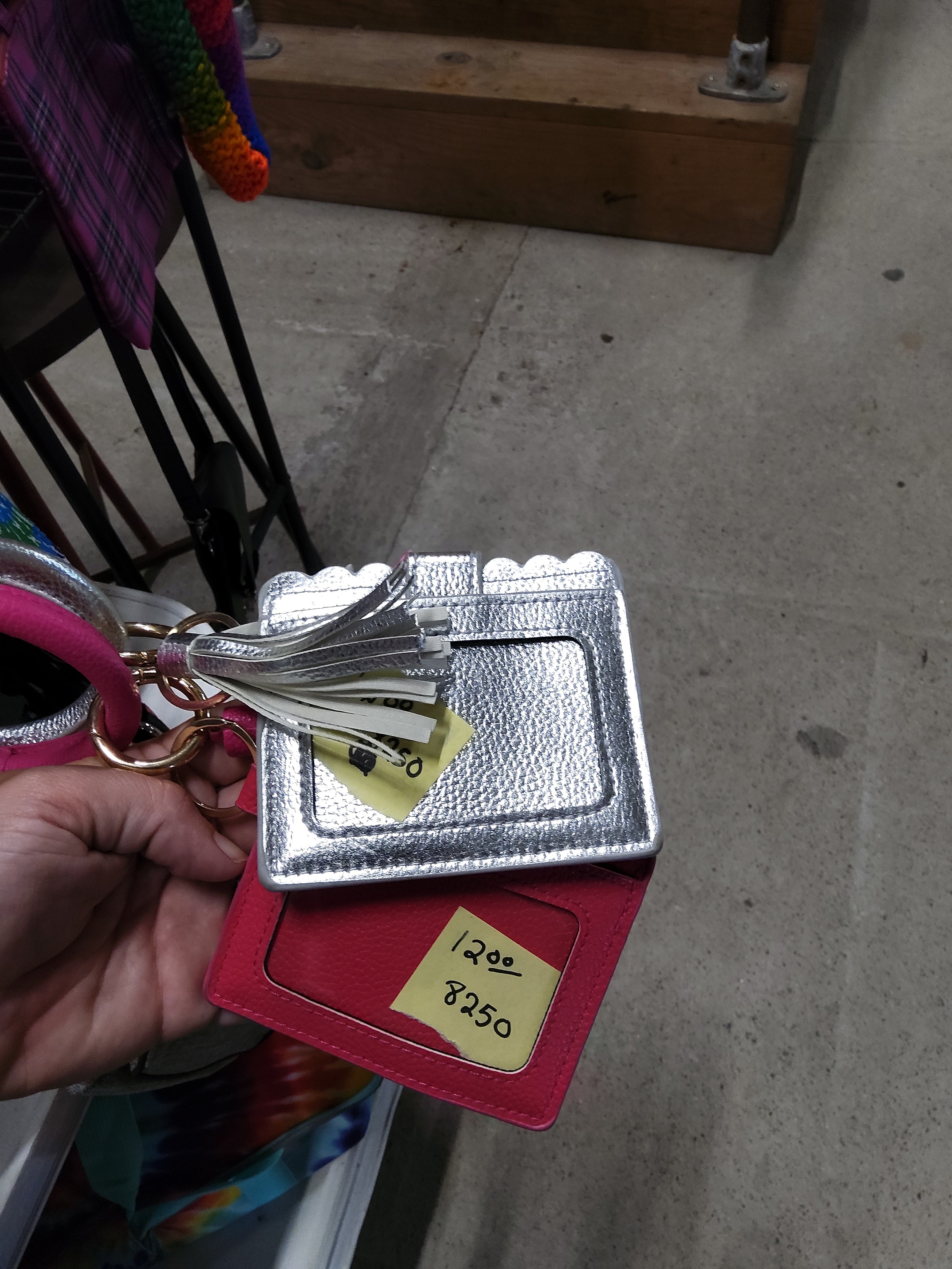 Wallet wristlet - Market Row