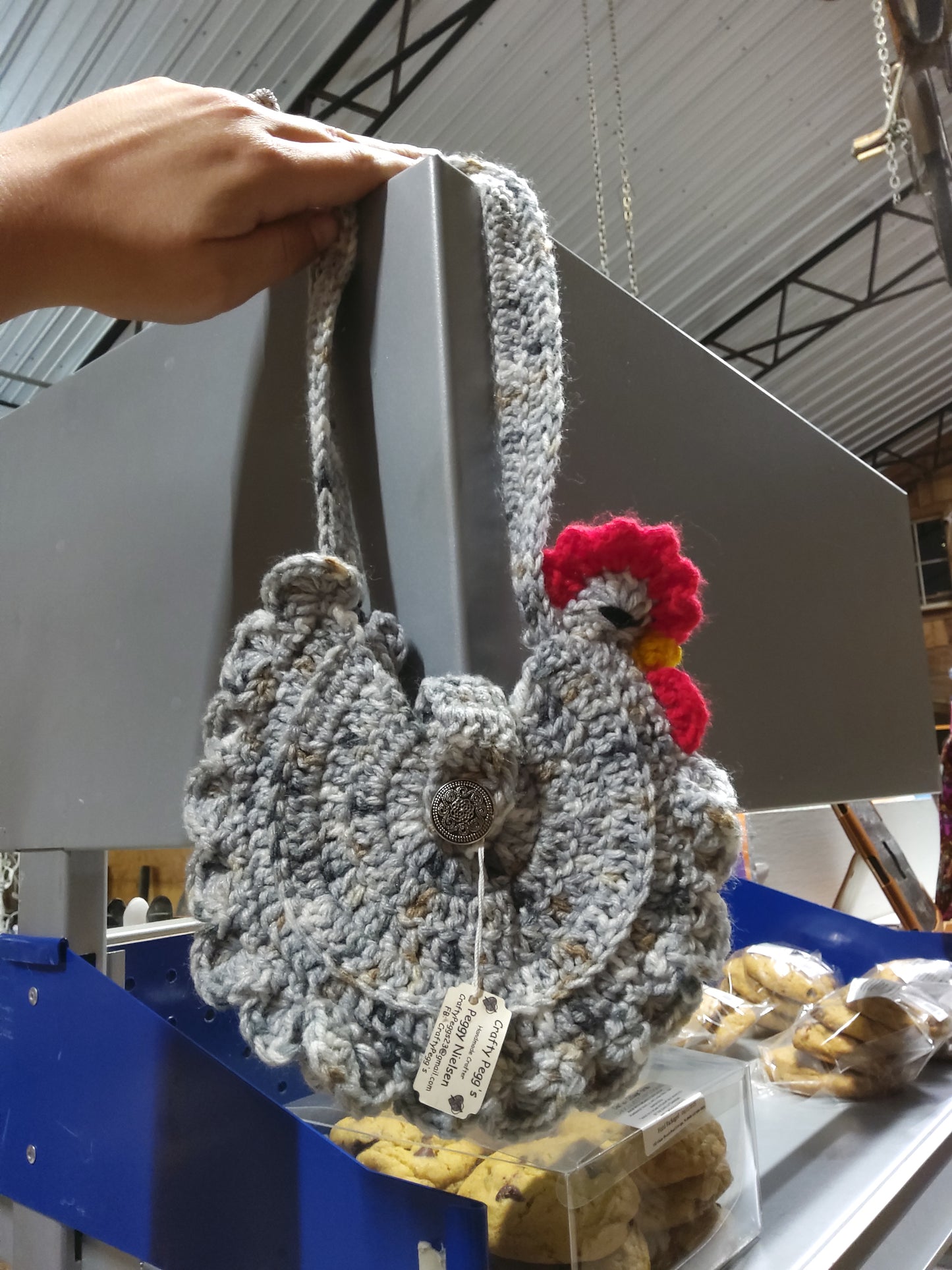 Small hand knitted chicken bag - Market Row