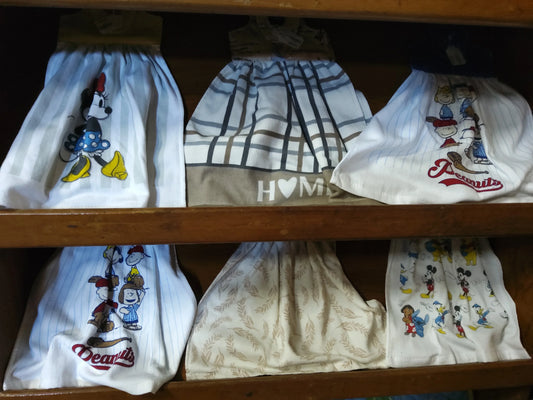 Hanging Kitchen Towels - Market Row