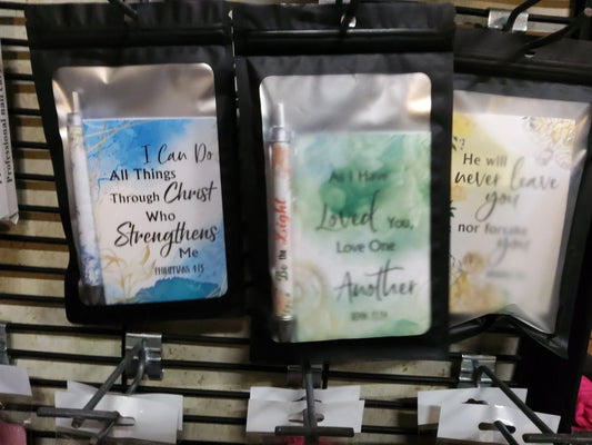 Notebook with pen - Market Row