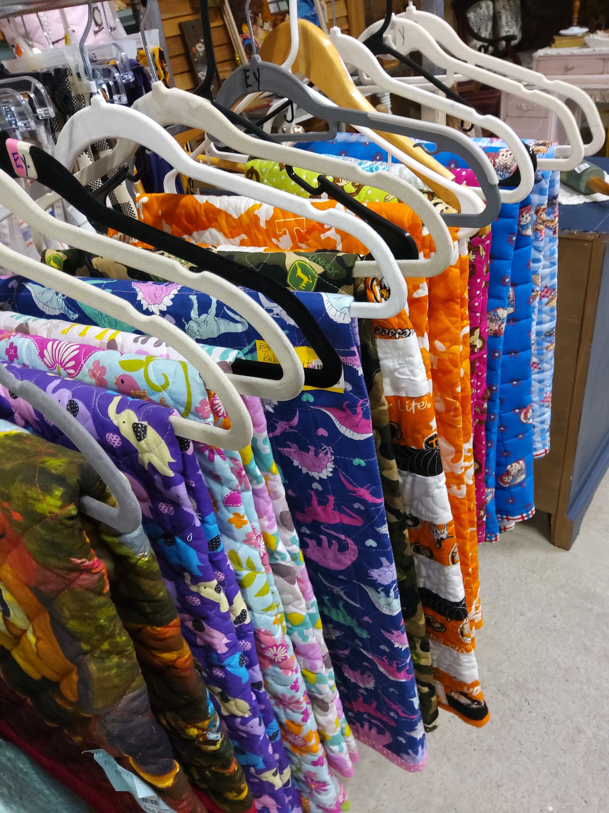 Assorted baby quilt - Market Row