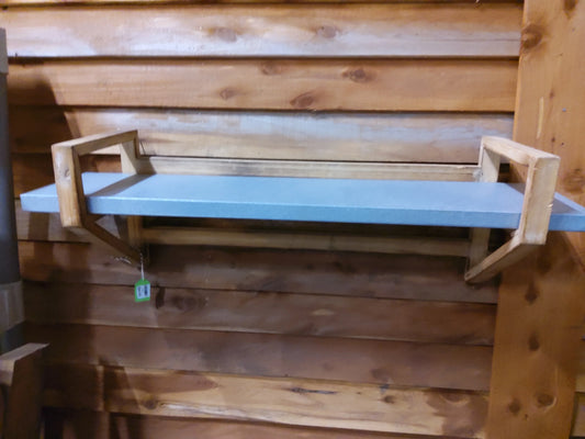 Metal shelf - Market Row