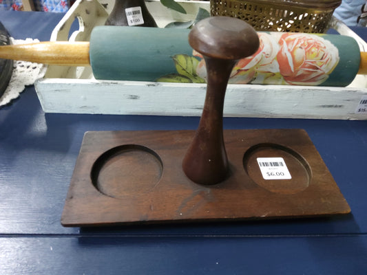 Salt & pepper holder - Market Row