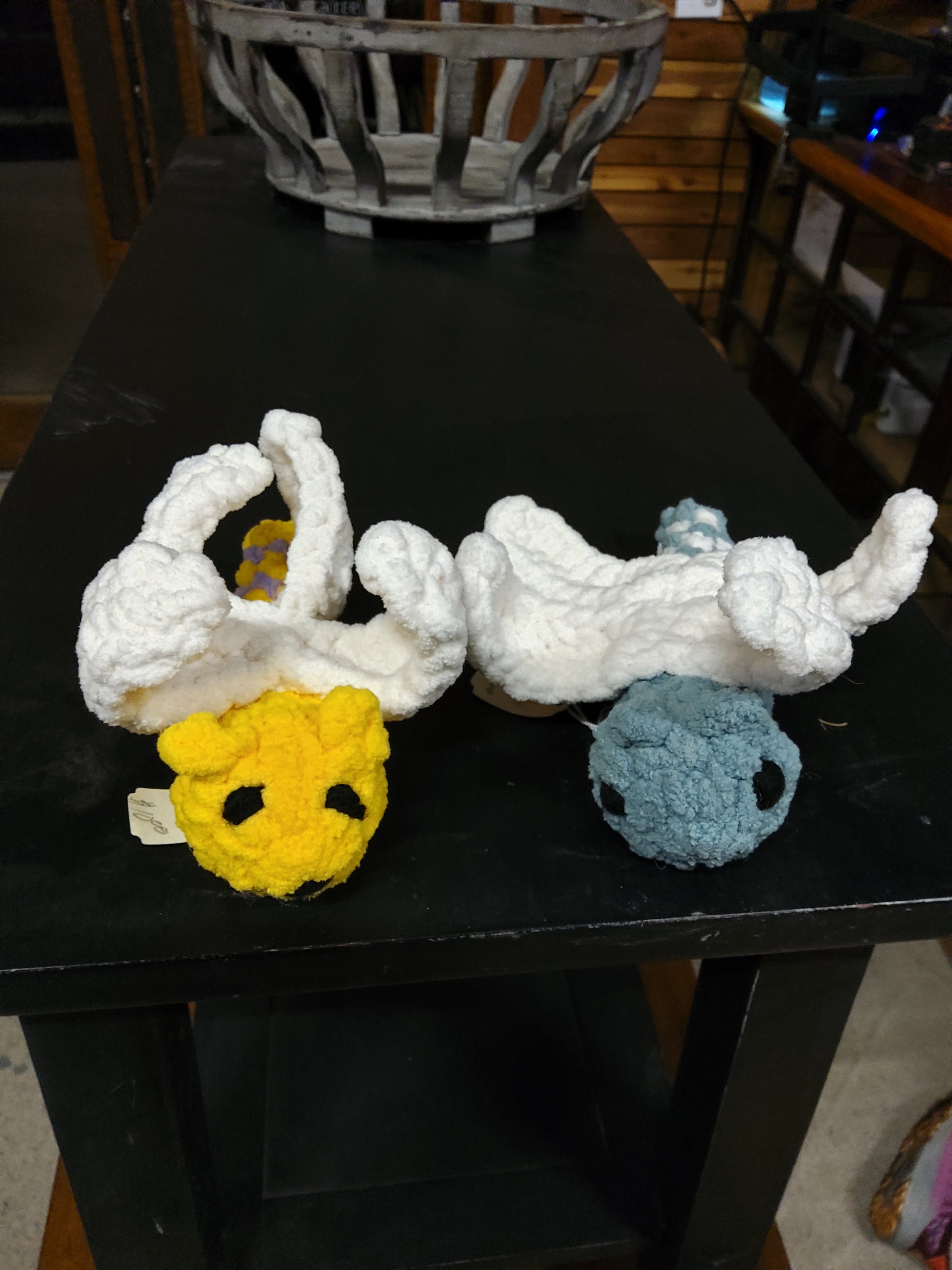 Crochet dragonfly - Market Row