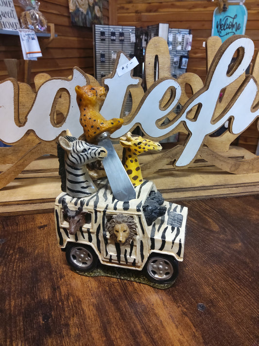Safari car spreader - Market Row
